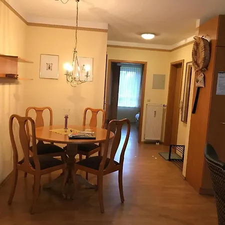 Apartmán In Mit Terrasse Oder Balkon *